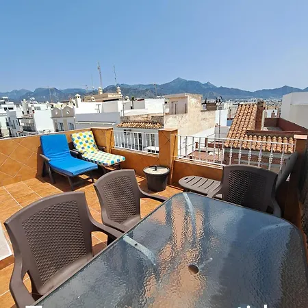 Lola3 Apartment